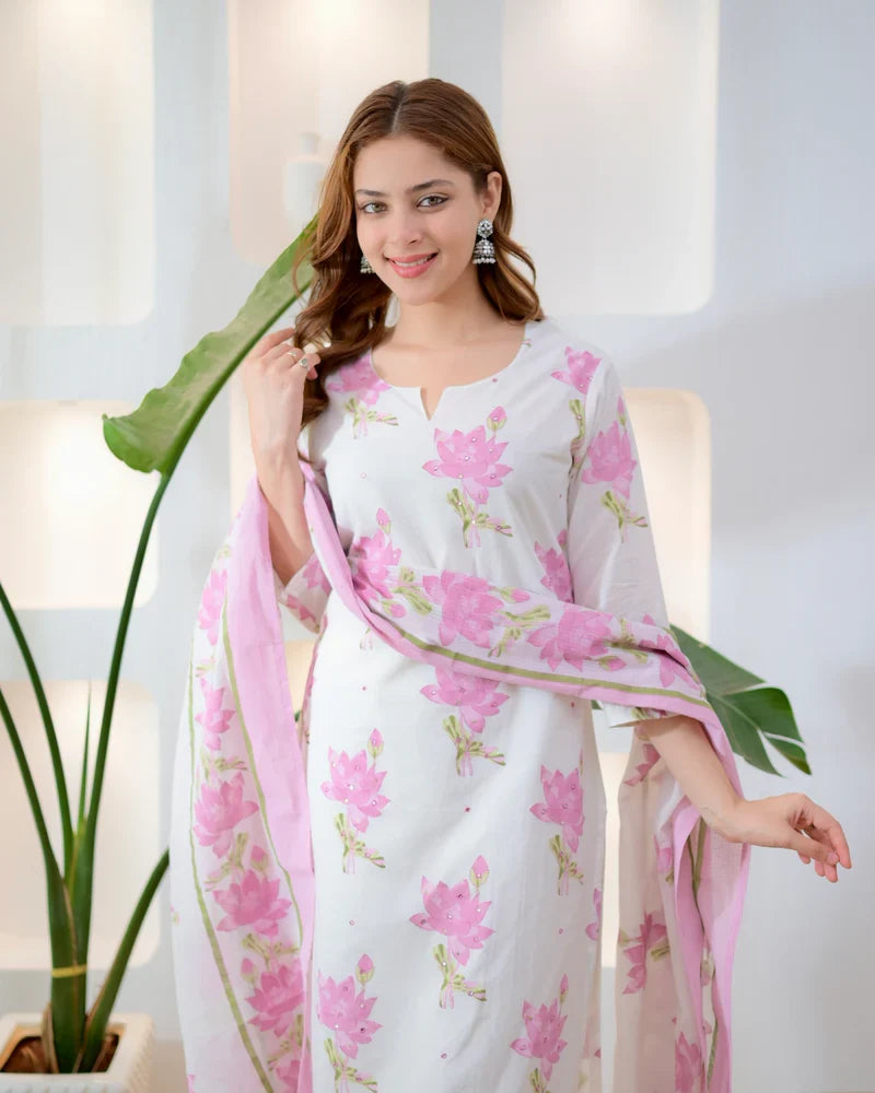 Lilac floral cotton suit dupatta drape detail