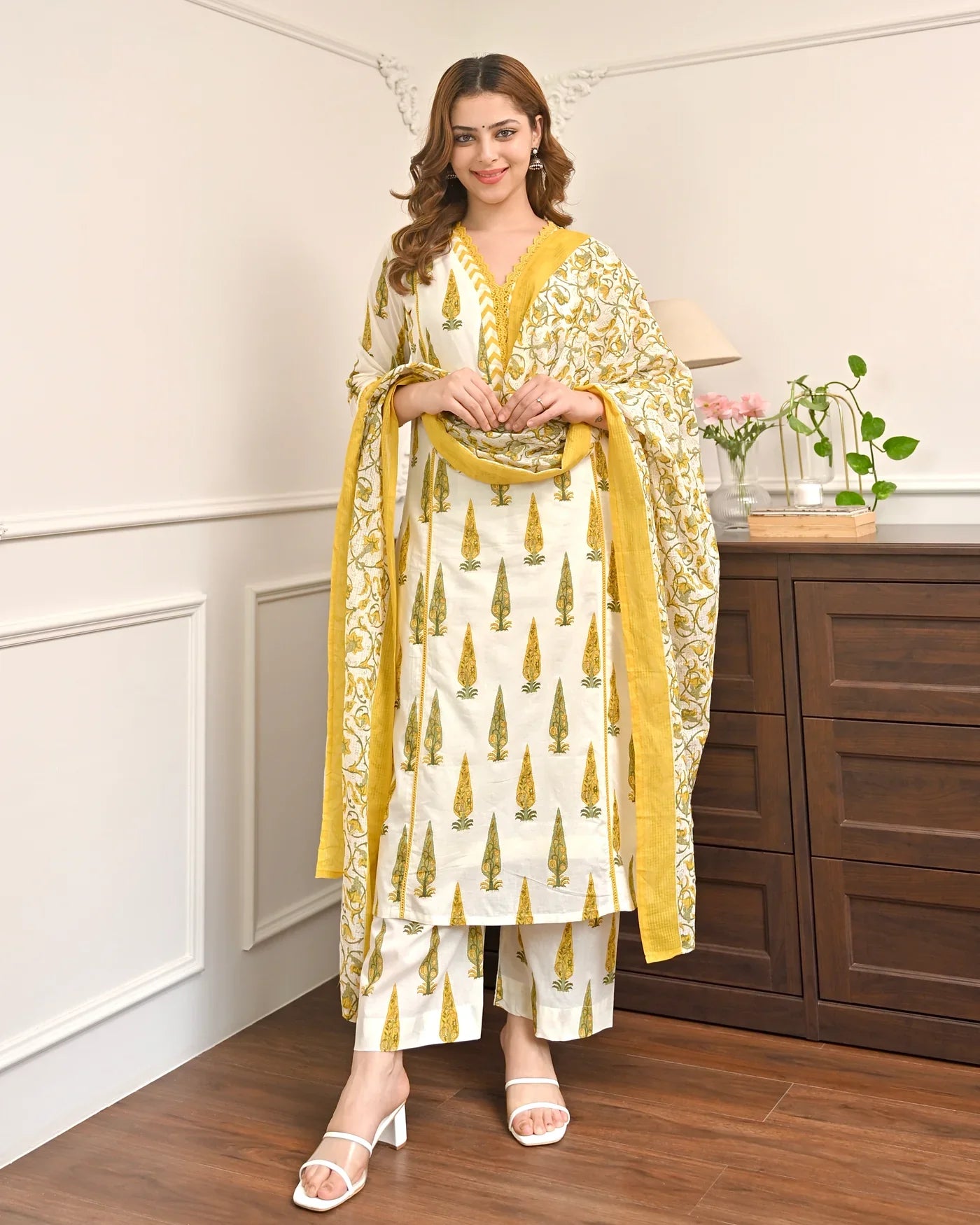Sunlit cotton suit neckline and embroidery detail