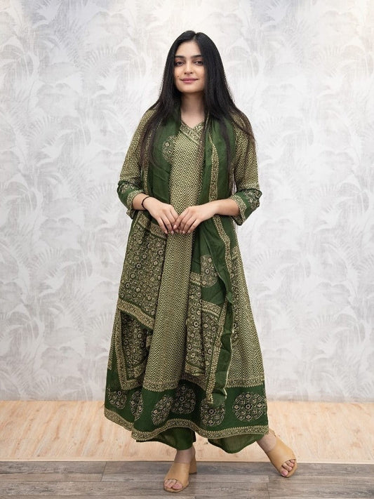 Resshaa flared anarkali ethnic suit set women wedding guest festive traditional wear India