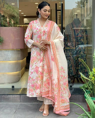 Side view of Mughal butta Anarkali kurti set for women