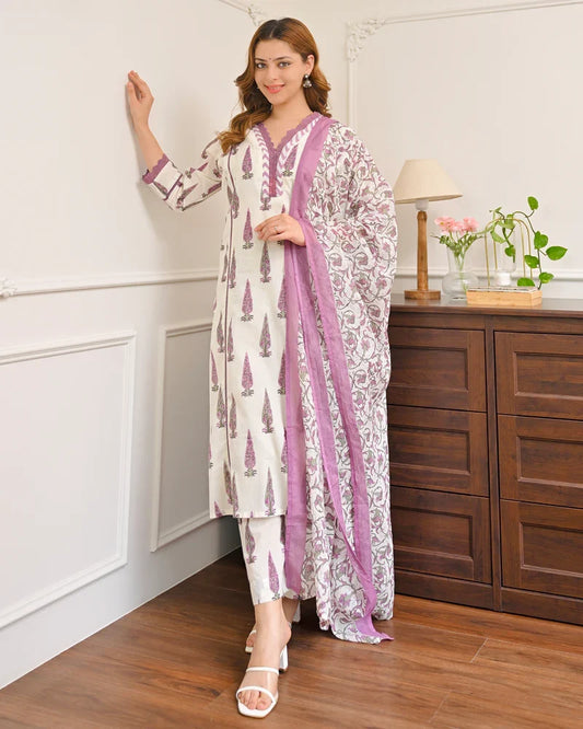 Orchid bloom leaf cotton kurta with pant and dupatta, full-length view