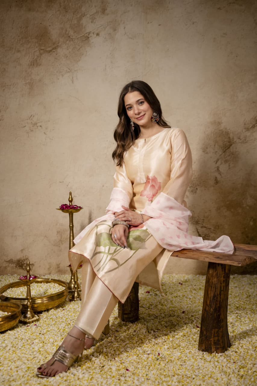 Viscose Assam silk fully lined kurta set for women Diwali Karva Chauth party wear