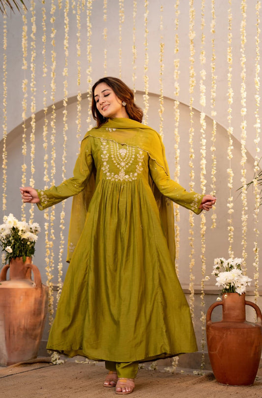 Women Chanderi silk kurta set sequence embroidery Diwali Karva Chauth festive party wear India